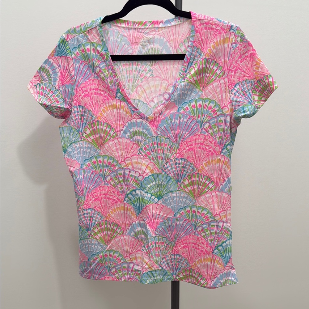 Lilly Pulitzer Pink and Silver Fitted Graphic T-Shirt